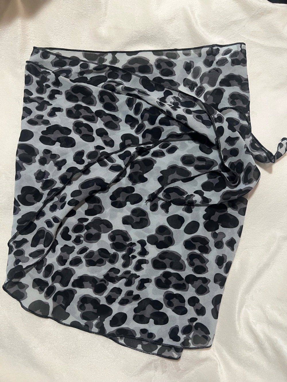 NWT Sheer Gray & Black Leopard Print Swimsuit Coverup Wrap